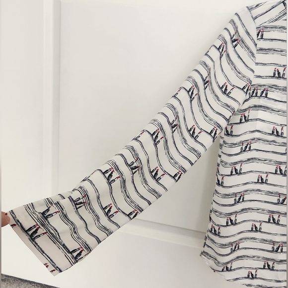 Rw-co white lipstick print button-up shirt - Picture 3 of 5